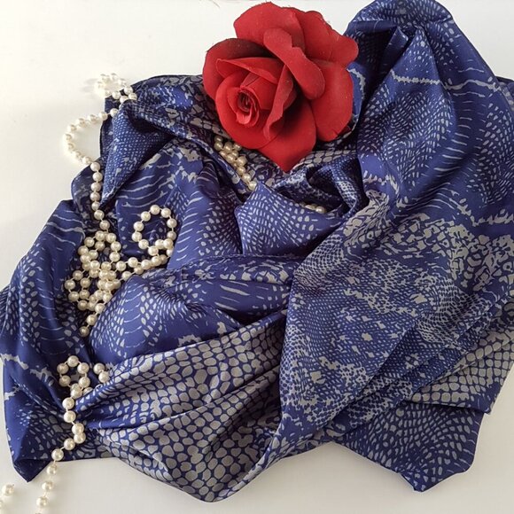 Vintage Blue Silk Scarf, MOSI Silk Shoulder Wrap Shawl - Picture 8 of 10